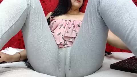 NICOLLE online show from 10/29/25, 09:49