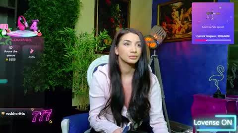 Nicolle online show from 02/13/26, 09:05