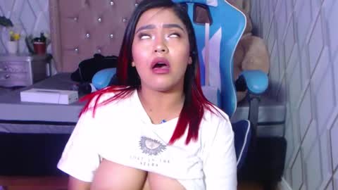 Nicolle Miley online show from 02/11/25, 11:54