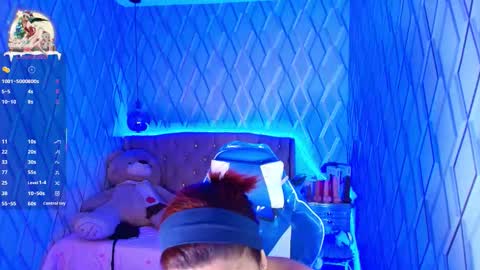 Nicolle Miley online show from 11/17/25, 03:23