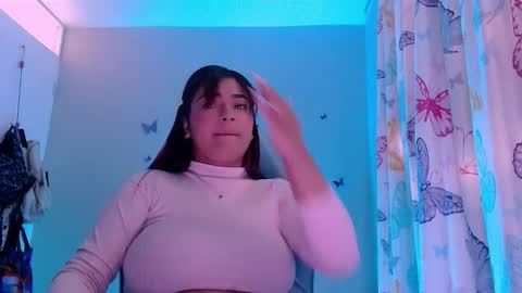 Nicolle Miley online show from 03/14/26, 08:25