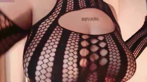 nicolletease online show from 12/02/25, 12:10