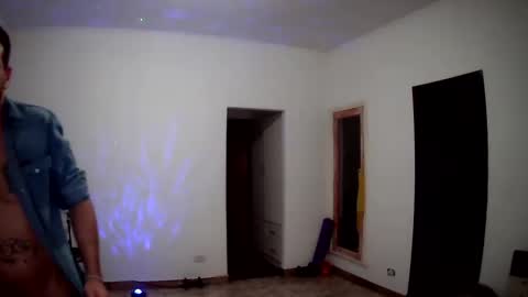 nicolove4272 online show from 09/30/25, 05:45