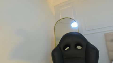 Nicol online show from 02/01/26, 11:14