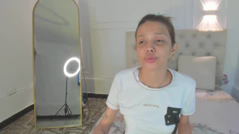 Nicol online show from 02/16/26, 09:00