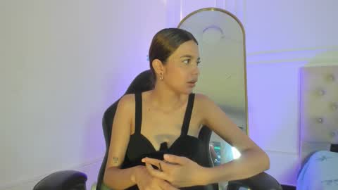 Nicol online show from 02/22/26, 07:12