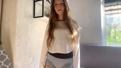 Agata online show from 04/18/26, 05:22