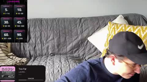 Snapshot of nigelhart chatting on 12/28/24, 04:30 Nigel Hart online show from 12/28/24, 04:30