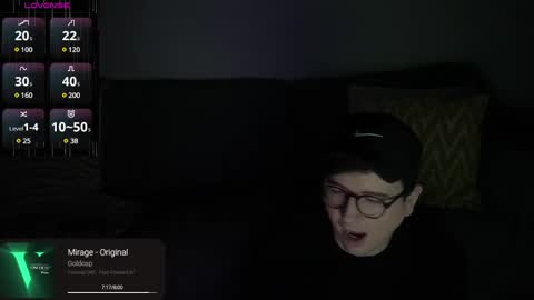 Snapshot of nigelhart chatting on 12/29/24, 05:21 Nigel Hart online show from 12/29/24, 05:21