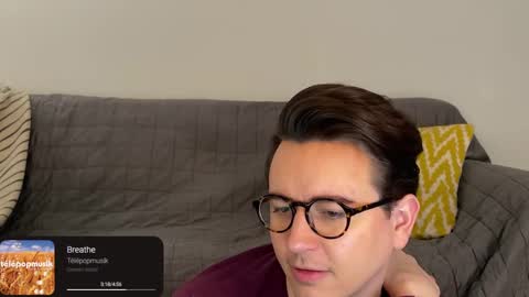 Snapshot of nigelhart chatting on 12/30/24, 11:06 Nigel Hart online show from 12/30/24, 11:06