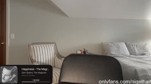 Snapshot of nigelhart chatting on 01/23/25, 02:28 Nigel Hart online show from 01/23/25, 02:28