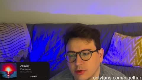 Snapshot of nigelhart chatting on 02/02/25, 01:23 Nigel Hart online show from 02/02/25, 01:23