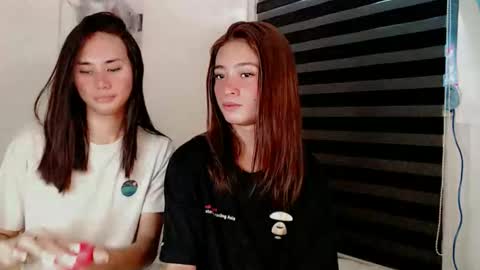 night_crystal1111 online show from 06/09/26, 01:39