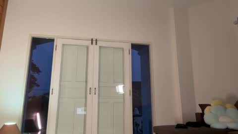 Aurora online show from 04/20/26, 11:46