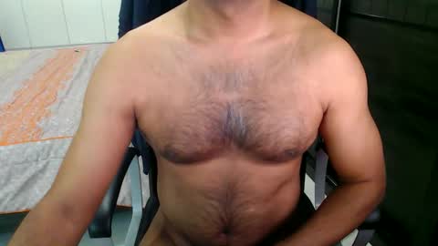 night_rider09711 online show from 02/04/25, 08:46