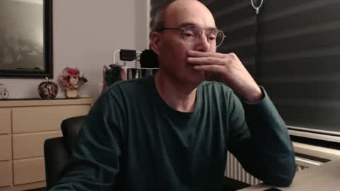 nightkeeper63 online show from 10/04/25, 12:19