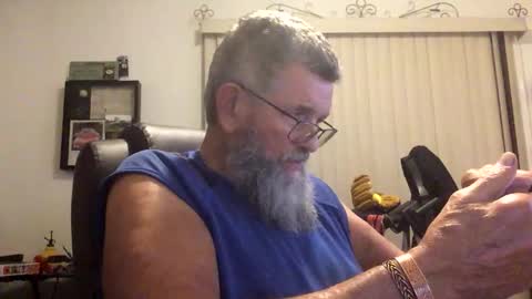 nightmoves1970 online show from 10/29/25, 01:52