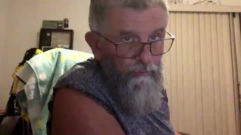nightmoves1970 online show from 07/04/26, 01:12