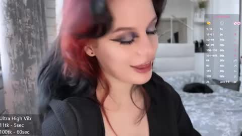 Snapshot of nightpurr chatting on 05/17/26, 03:30 Darcy online show from 05/17/26, 03:30
