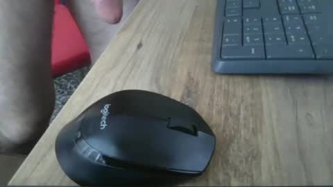 Snapshot of nightwalker06 chatting on 02/18/25, 09:32 nightwalker06 online show from 02/18/25, 09:32