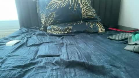 nightwalker06 online show from 12/18/25, 11:38