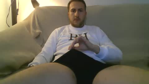 Snapshot of nigromante16 chatting on 01/12/26, 04:23 Angel online show from 01/12/26, 04:23