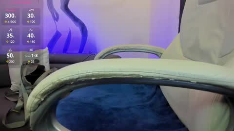 Anni online show from 02/20/25, 07:12