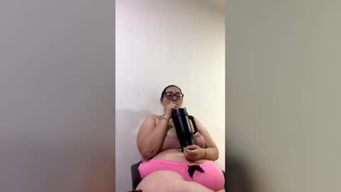 Anni online show from 04/21/26, 03:46