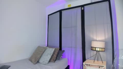 Snapshot of niicole_steele chatting on 01/07/26, 07:05 Niicole online show from 01/07/26, 07:05