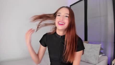 Snapshot of niicole_steele chatting on 02/28/26, 05:47 Niicole online show from 02/28/26, 05:47