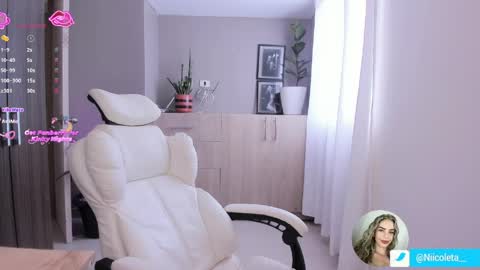 Niicoleta  online show from 04/19/26, 06:10