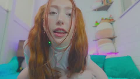 of Nylasweet online show from 03/25/26, 02:45