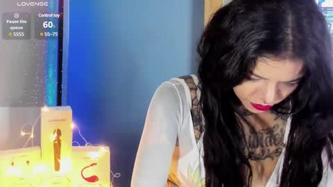 Snapshot of niinaink chatting on 02/03/25, 12:14 NINAINK online show from 02/03/25, 12:14
