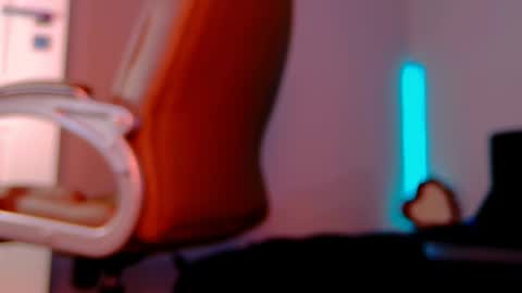 Niinarosee online show from 04/07/26, 04:51