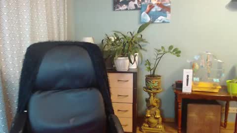 Snapshot of nika_black111 chatting on 03/04/25, 03:48 Nika online show from 03/04/25, 03:48