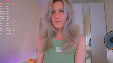 Snapshot of nika_bloom chatting on 06/30/26, 08:48 Nika Bloom online show from 06/30/26, 08:48