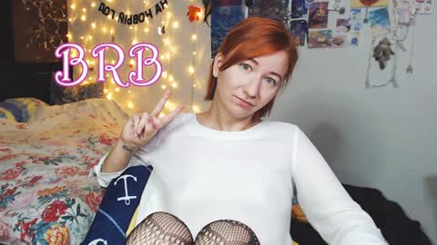 Snapshot of nika_fuchs chatting on 01/17/25, 10:01 Nika online show from 01/17/25, 10:01