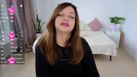 Snapshot of nika_light chatting on 10/14/25, 11:11 Nika light online show from 10/14/25, 11:11