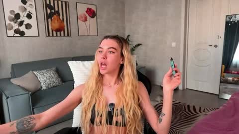 Snapshot of nika_lodge_official chatting on 05/02/26, 12:21 Russian sweet baby online show from 05/02/26, 12:21
