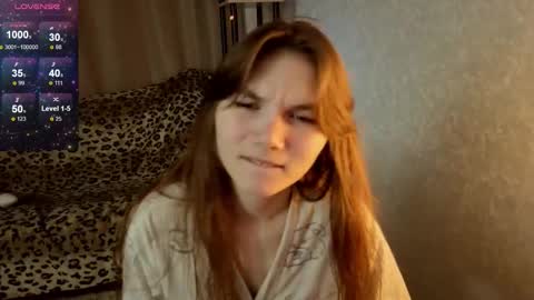 Nika online show from 12/17/25, 08:15