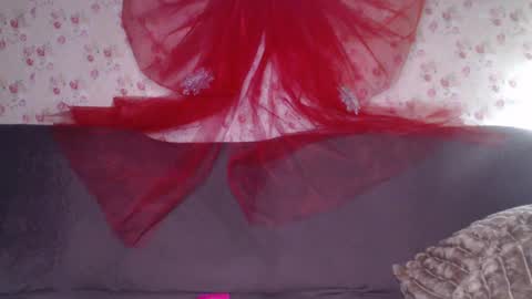 Snapshot of nika_sexy_ass chatting on 12/20/24, 04:09 Nika online show from 12/20/24, 04:09