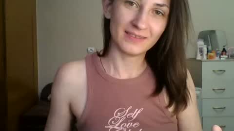 Snapshot of nika_smily chatting on 06/03/26, 02:33 nika_smily online show from 06/03/26, 02:33