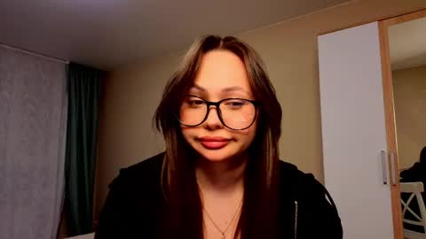 nikagpt online show from 04/19/26, 07:05