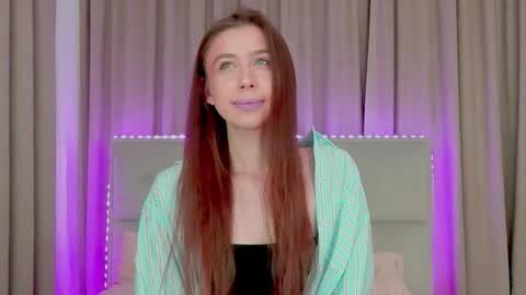 Nika online show from 03/19/26, 09:19