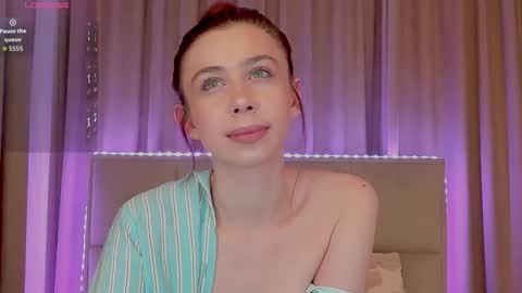 Nika online show from 03/22/26, 09:07