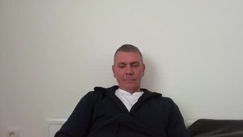 nikan77 online show from 03/17/26, 10:07