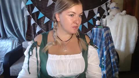 Nika online show from 09/22/25, 03:41