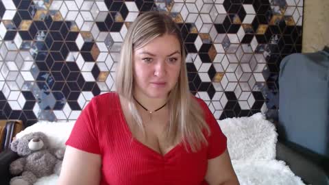 Nika online show from 02/10/26, 05:11