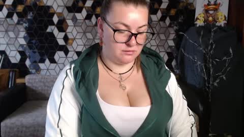 Nika online show from 04/14/26, 05:13