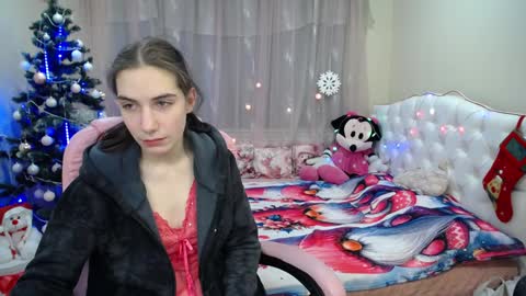nikastarkk online show from 12/29/24, 10:36